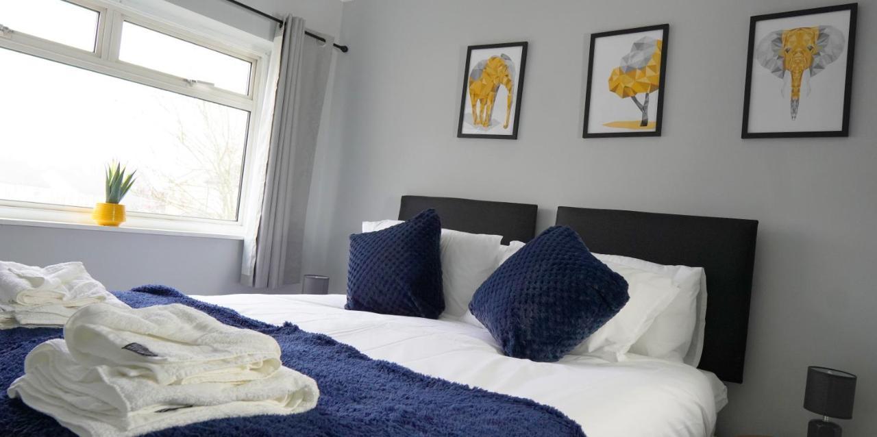 Portobello House - Four Bedroom House Perfect For Contractors - Sleeps 6 - Free Parking ウォルヴァーハンプトン エクステリア 写真