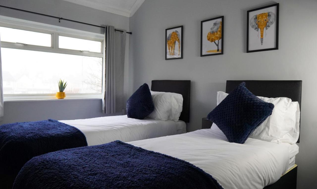 Portobello House - Four Bedroom House Perfect For Contractors - Sleeps 6 - Free Parking ウォルヴァーハンプトン エクステリア 写真
